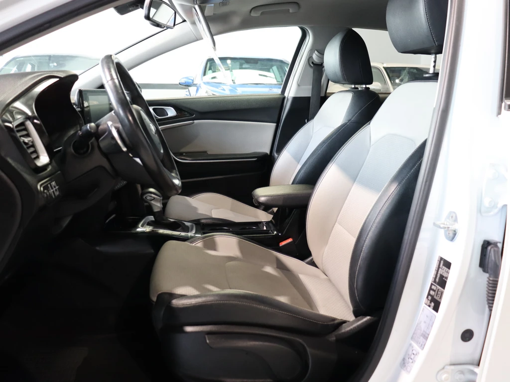 KIA Ceed Ceed III - Ph1 - 1.6 CRDI MHEV ACTIVE BVA 136ch 2021 occasion CASABLANCA - Kia Occasion - photo 6