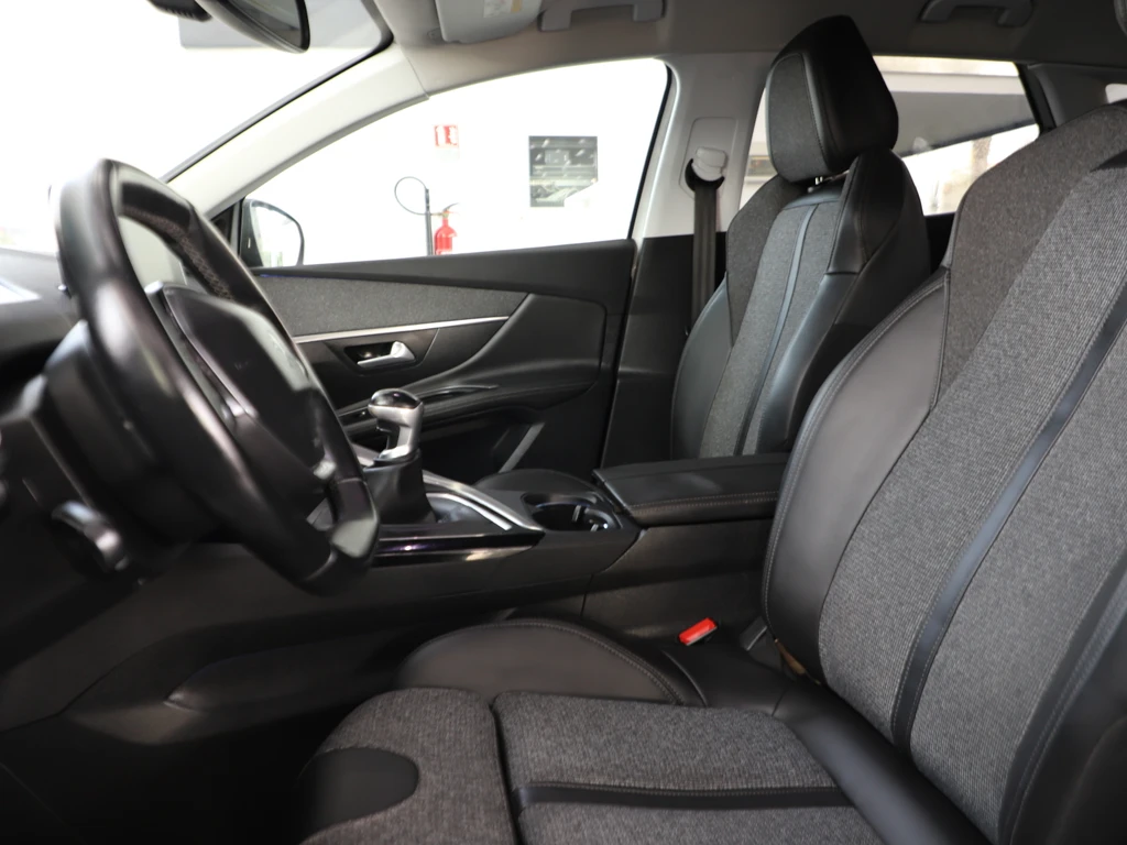 PEUGEOT 3008 3008 II - Ph1 - 2.0 HDi Active + BVM 150ch 2018 occasion AGADIR - Kia Occasion - photo 10