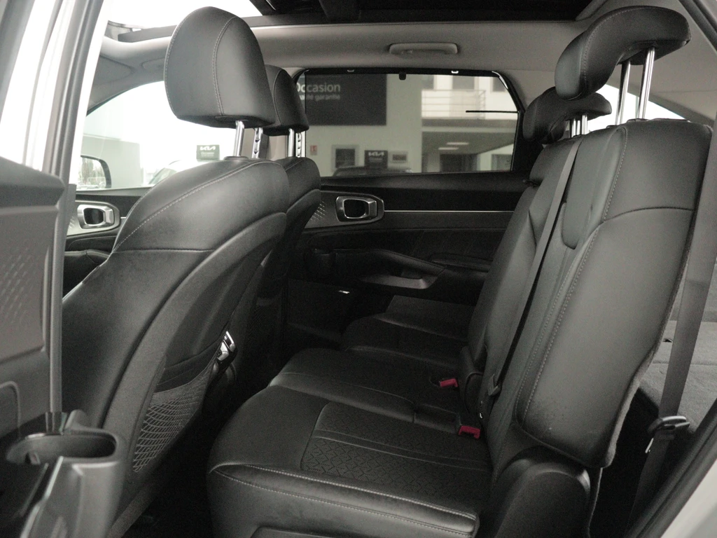 KIA Sorento Sorento IV - Ph1 - 1.6 T-GDi  HEV 4WD Executive+ BVA 230ch 2023 occasion CASABLANCA - Kia Occasion - photo 10