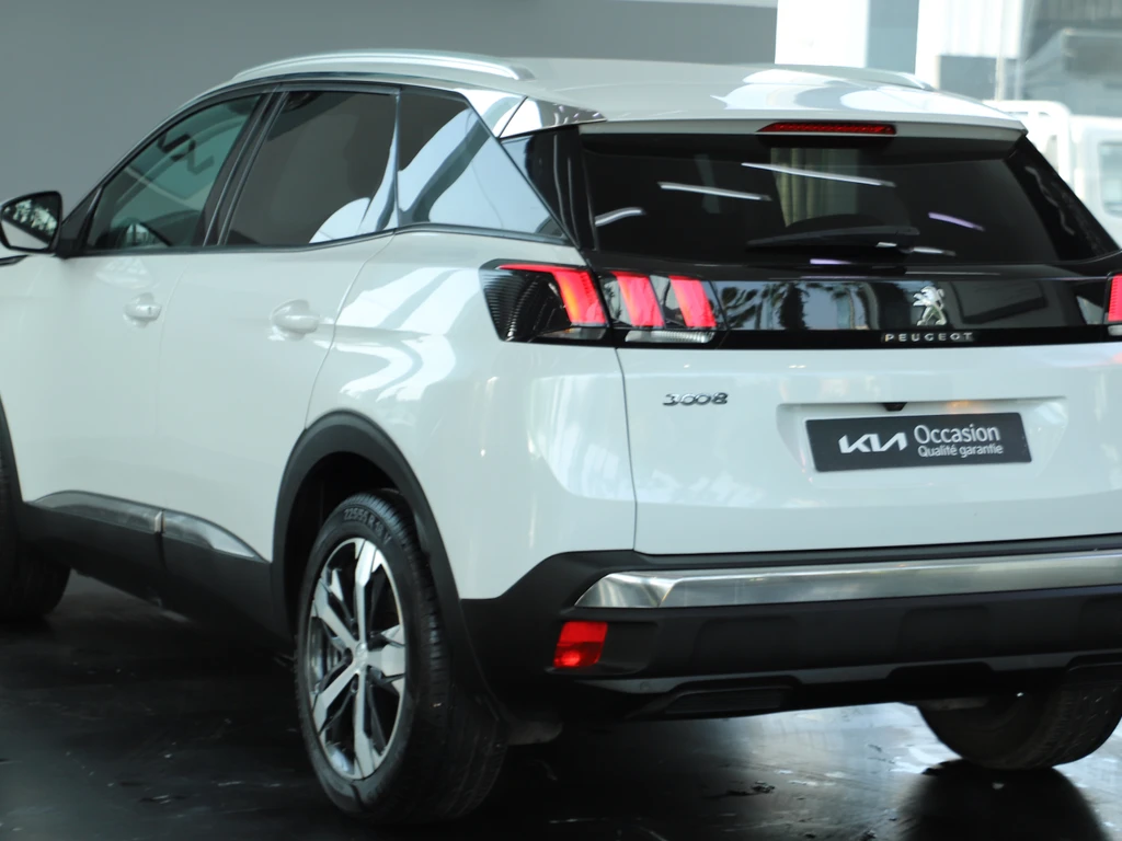 PEUGEOT 3008 3008 II - Ph1 - 2.0 HDi Active + BVM 150ch 2018 occasion AGADIR - Kia Occasion - photo 7