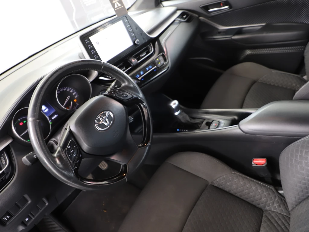 TOYOTA C-HR C-HR I - Ph1 - Dynamic + 2WD CVT 98ch 2022 occasion CASABLANCA - Kia Occasion - photo 8
