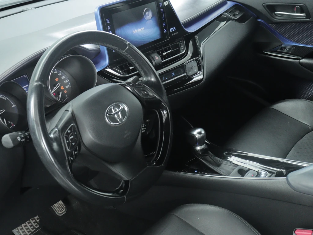 TOYOTA C-HR C-HR I - Ph1 - Distinctive 2WD CVT 122ch 2019 occasion CASABLANCA - Kia Occasion - photo 8