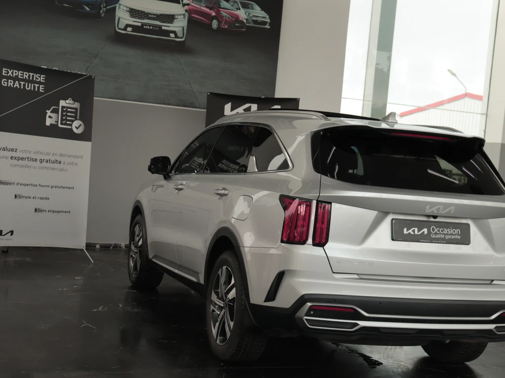 KIA Sorento Sorento IV - Ph1 - 1.6 T-GDi  HEV 4WD Executive+ BVA 230ch 2023 occasion CASABLANCA - Kia Occasion - photo 6