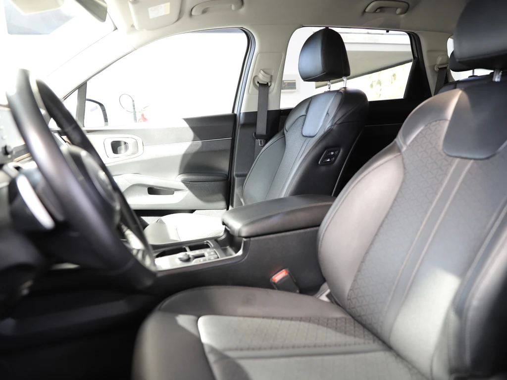 KIA Sorento Sorento IV - Ph1 - 2.2 CRDi Design - 4x2 BVA 202ch 2021 occasion CASABLANCA - Kia Occasion - photo 8