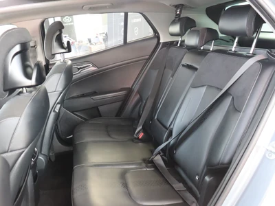 KIA Sportage Sportage V - Ph1 - 1,6 CRDI Gt ligne DCT 136ch 2025 occasion TANGER - Kia Occasion 6