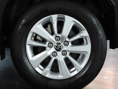 TOYOTA Yaris Cross Yaris Cross I - Ph1 - 1.5 Hybride DISTINCTIVE CVT 116ch 2023 occasion CASABLANCA - Kia Occasion 9