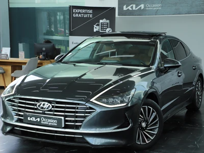 Véhicule occasion HYUNDAI Sonata Sonata I - Ph1 - 2.0 HYBRIDE Ultimate BVA 195ch