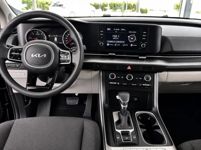 KIA Carnival Carnival IV - Ph1 - 2.2 CRDi ACTIVE+ BVA 202ch 2023 occasion CASABLANCA - Kia Occasion 8