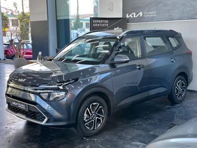 Véhicule occasion KIA  Carens  Carens III - Ph1 - 1.7 CRDi Motion 7pl BVM 115ch