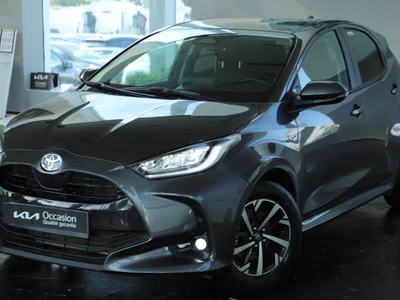 Véhicule occasion TOYOTA  Yaris  Yaris IV - Ph1 - 1.5 Hybride DISTINCTIVE + BVA 116ch