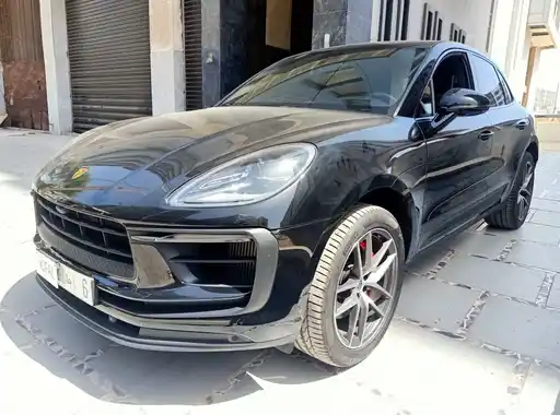 PORSCHE Macan 2022 CASABLANCA
