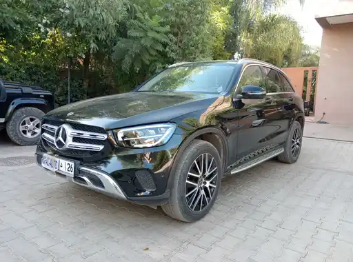 MERCEDES-BENZ GLC