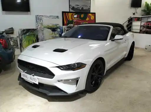 FORD Mustang Convertible