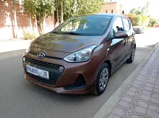 HYUNDAI Grand i10