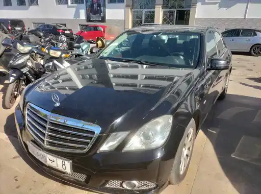 MERCEDES-BENZ Classe E
