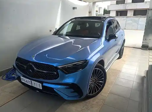 MERCEDES-BENZ GLC