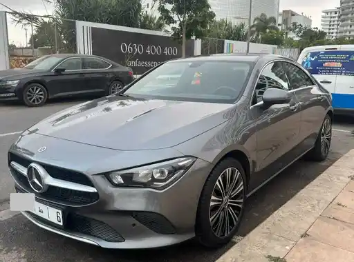 MERCEDES-BENZ CLA