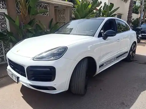 PORSCHE CAYENNE COUPE