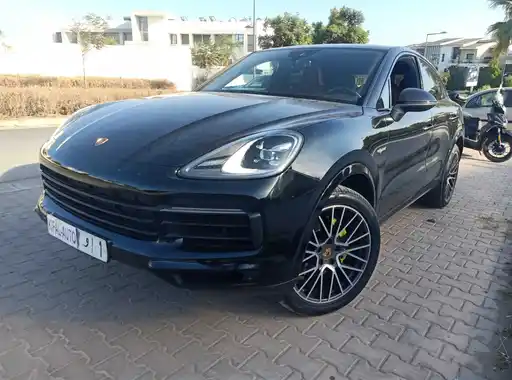 PORSCHE CAYENNE COUPE