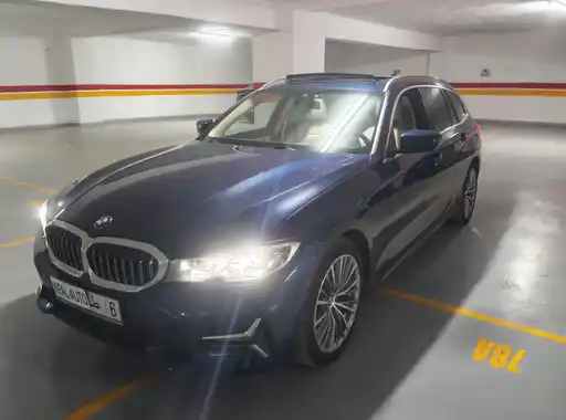 BMW Série 3 2020 CASABLANCA