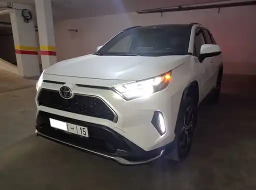 TOYOTA RAV4 2025 FES