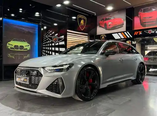 AUDI RS6