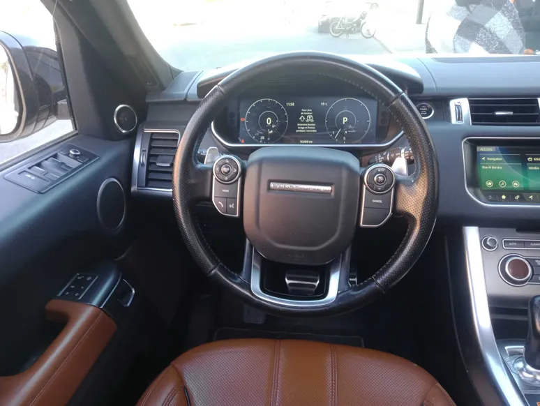 LANDROVER Range Rover Sport Diesel 163498 KM Date MEC 20170517